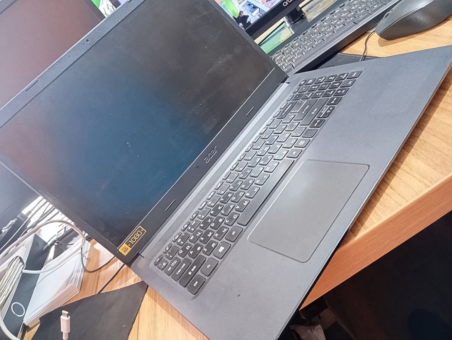 Ноутбук Acer Aspire 3, i5/8GB/HDD 1 Tb, Full HD, 2022