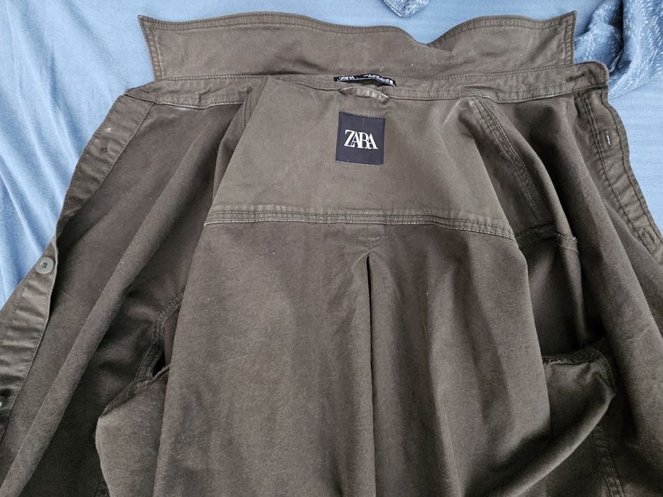 Модна зелена риза от ZARA
