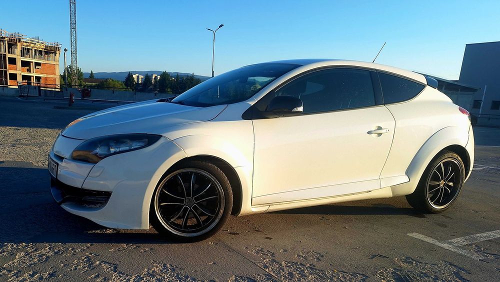 Renault Megane III Coupe