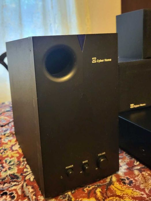 Sistem Cyber Home 5.1 Dolby Digital, DVD, CD, TV, MP3, DTS