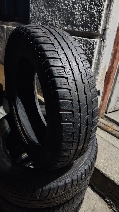 4 anvelope iarna 175 65 R15 Falken 2015