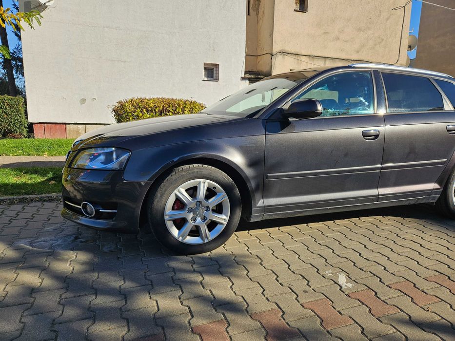 Vând Audi A3 1.4TFSI