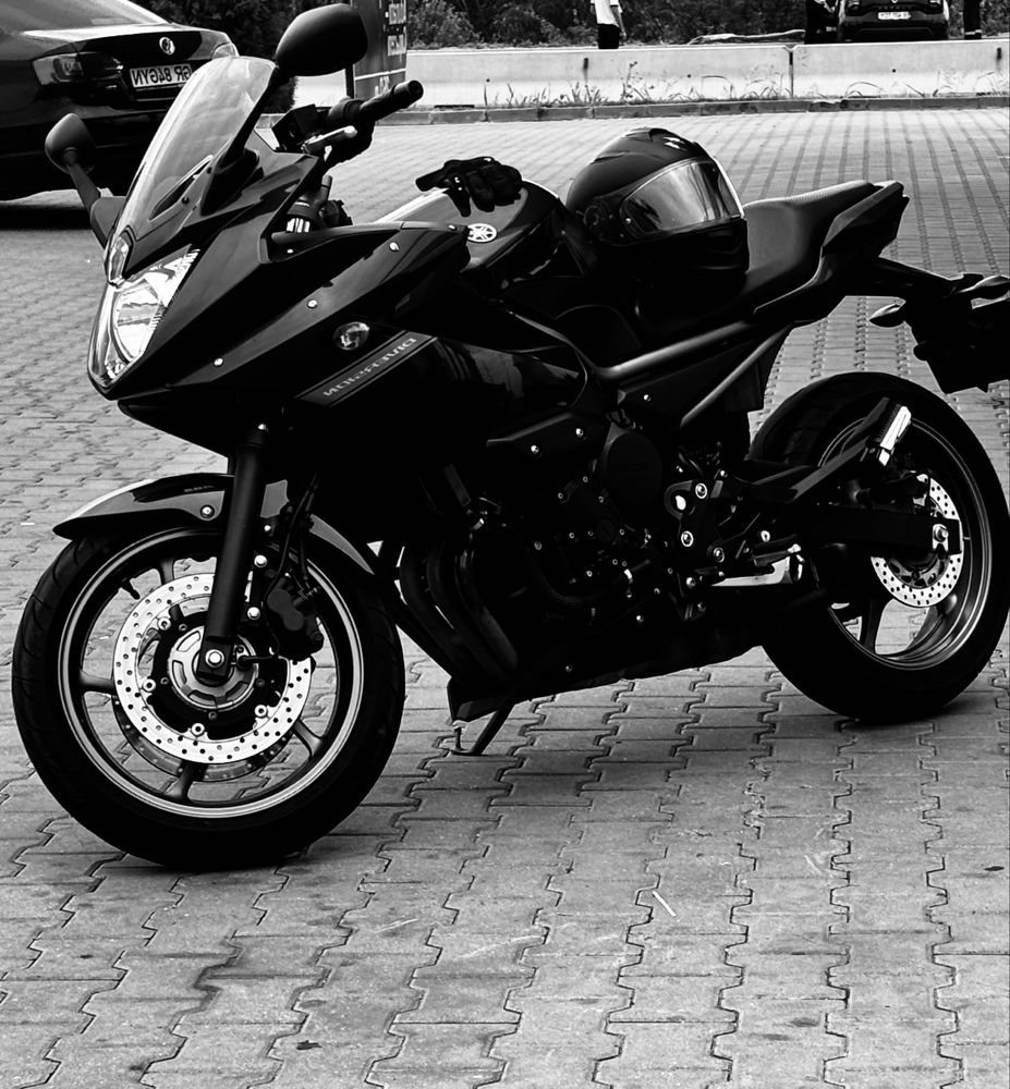 Yamaha XJ6 Diversion din 2010