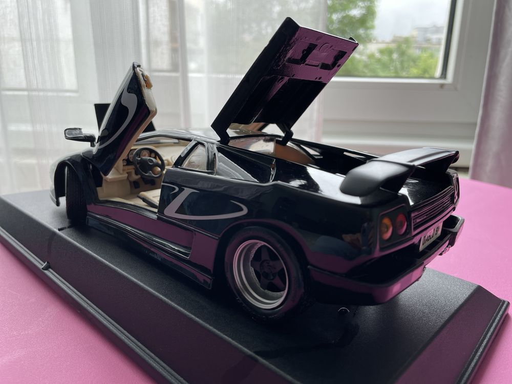 Maisto 1/18 Lamborghini diablo