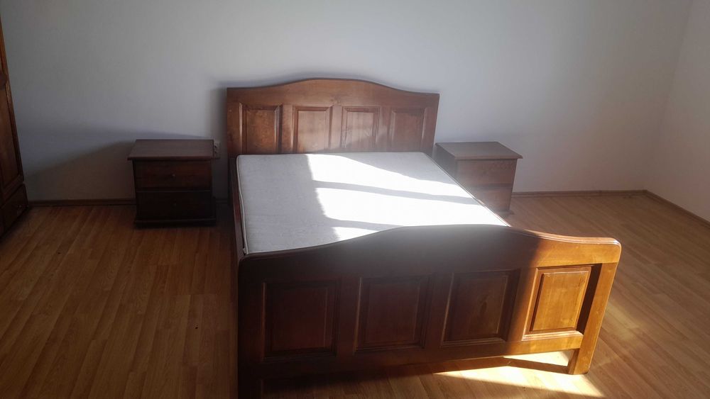 Dormitor cu doua noptiere