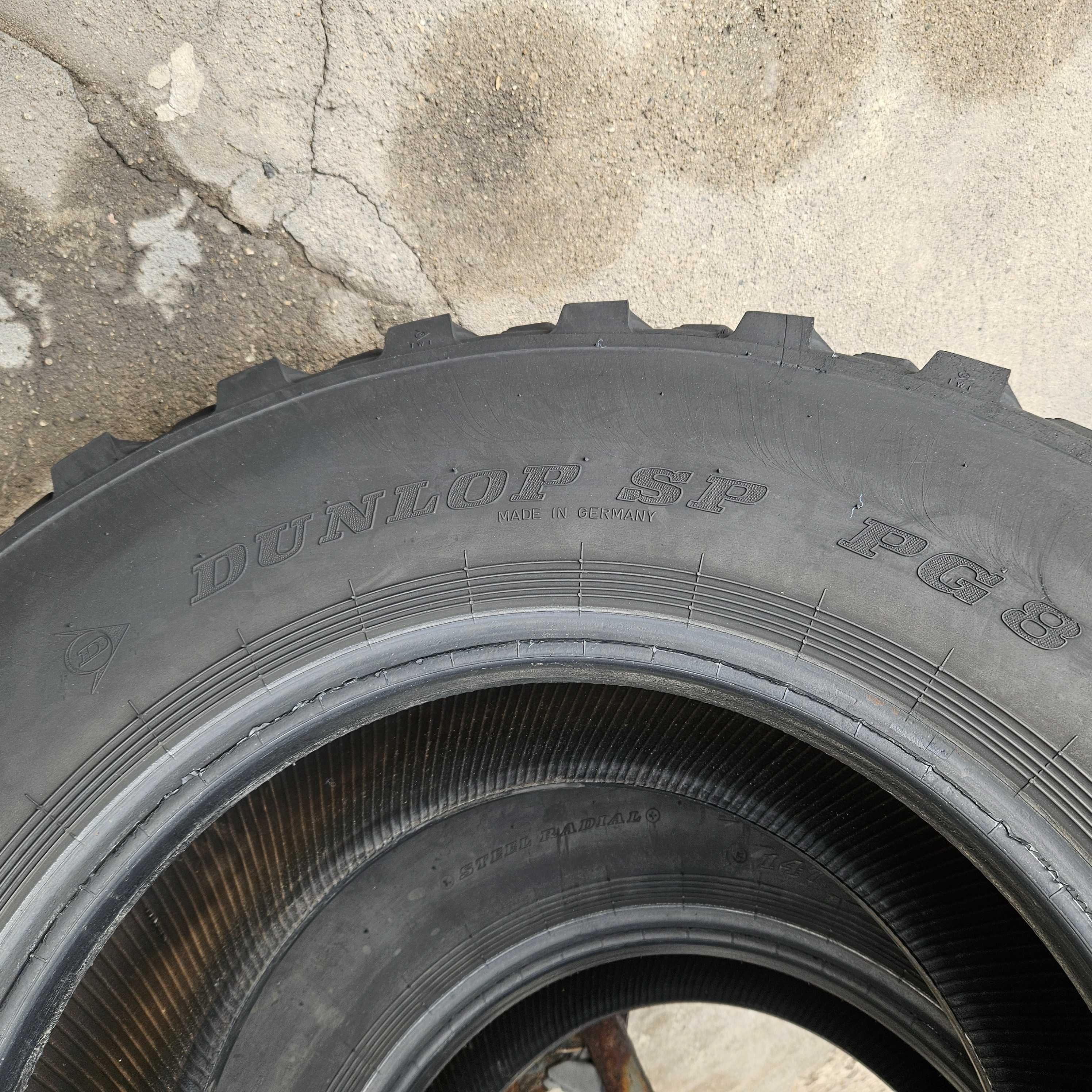2 тежкотоварни гуми 12.5R20 (335/80R20) Dunlop SP PG8 MPT 147K Germany