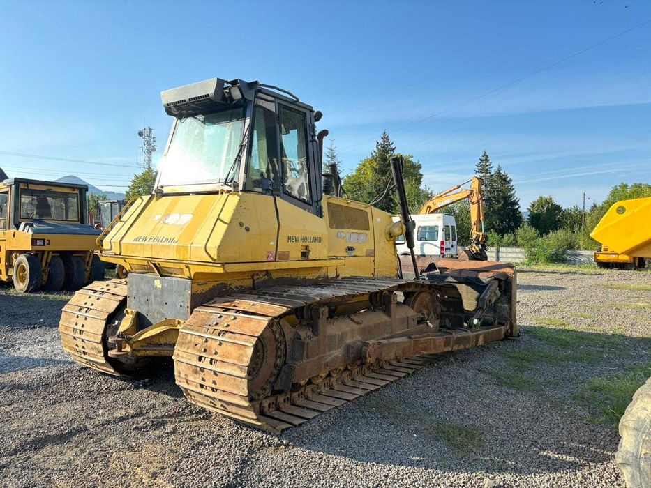 Buldozer New Holland D180 LGP, 22.7 tone, 2005