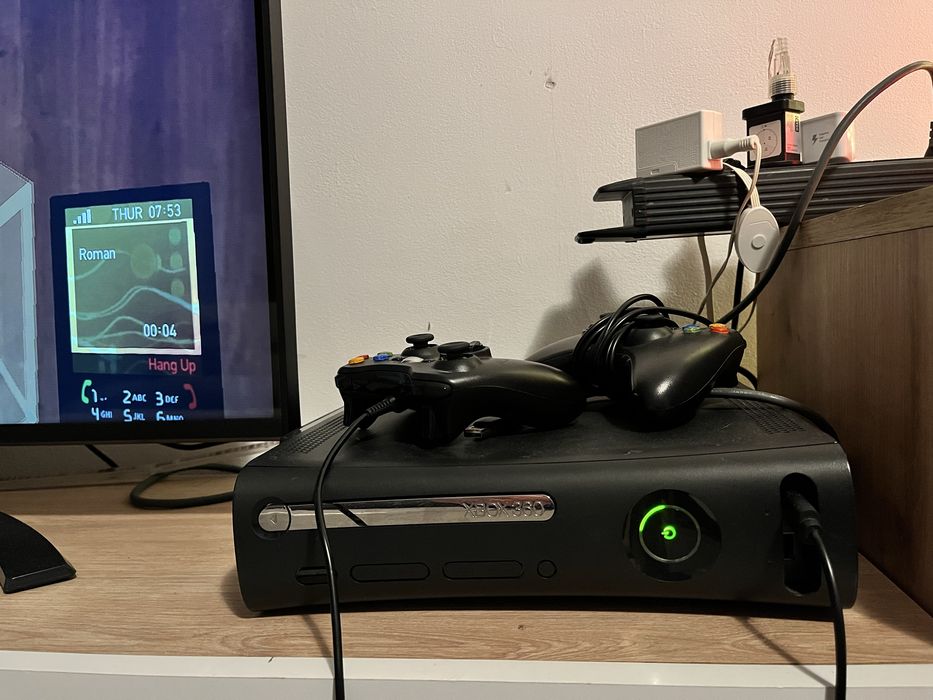 Vand consola Xbox360