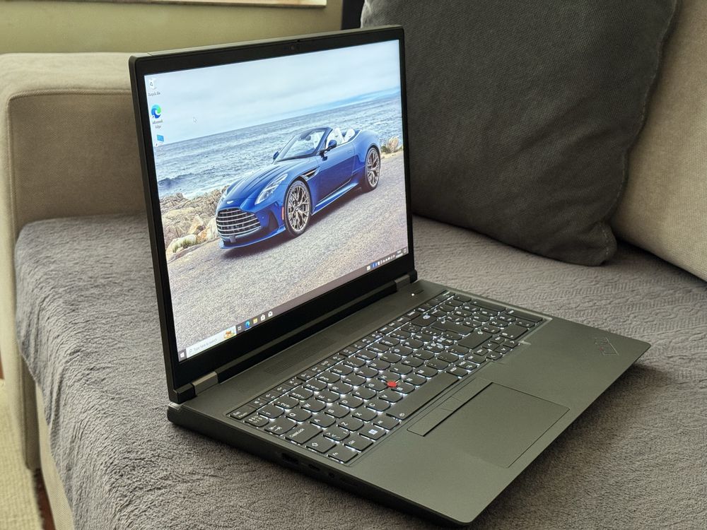 16’QHD+/i7-12850HX/Tinkpad P16 Gen1/32GB DDR5/512GB SSD/RTX A1000