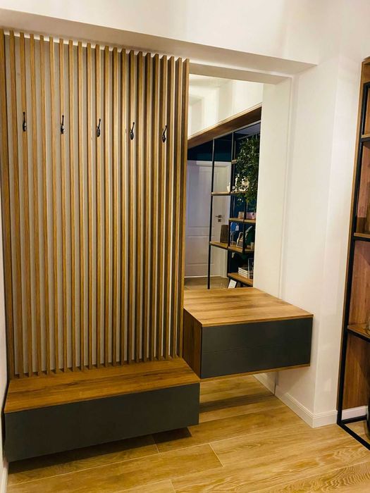 Proprietar,inchiriez apart.,ultralux,central cu loc de parcare.