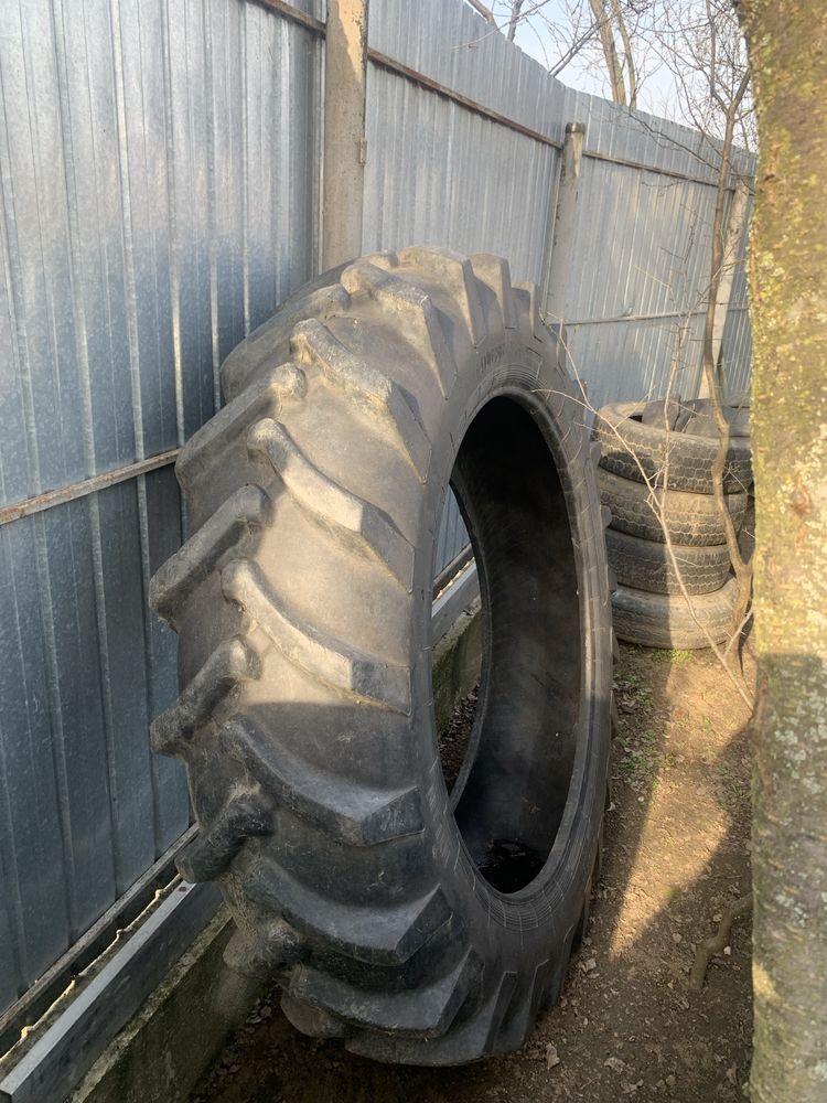 Cauciucuri masina , tractor