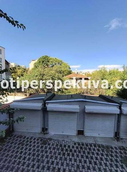 Продава се Тристаен апартамент в Пловдив, Кючук Париж - 90 кв.м за 1689 €/кв.м - Снимка #11