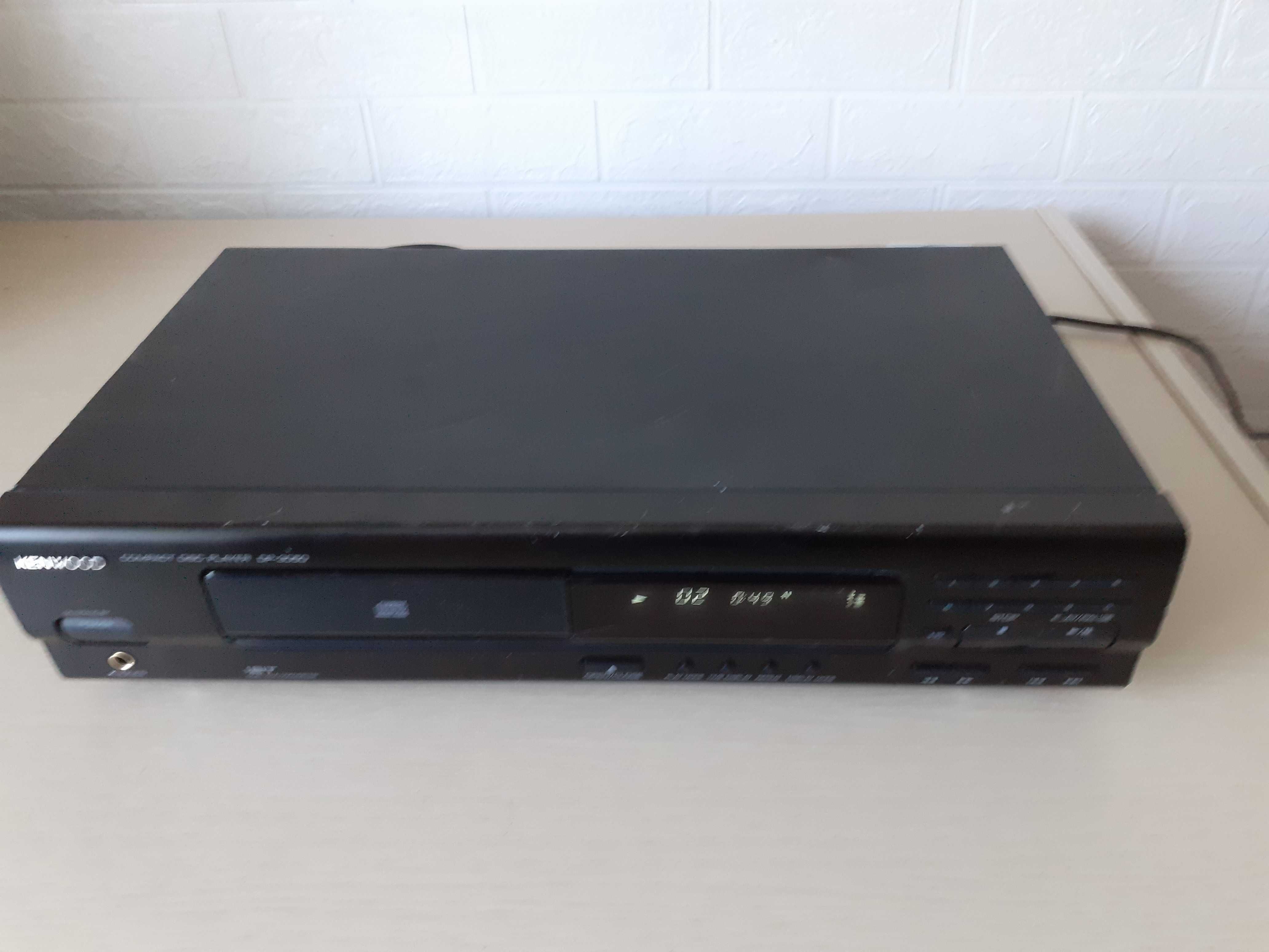 Cd player Kenwood DP-3050