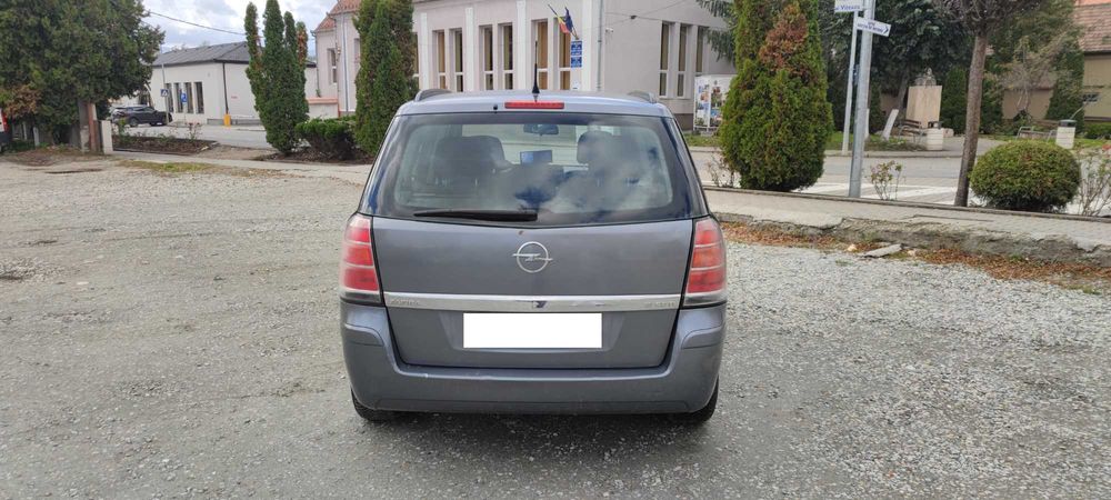 Opel Zafira B  7 Locuri