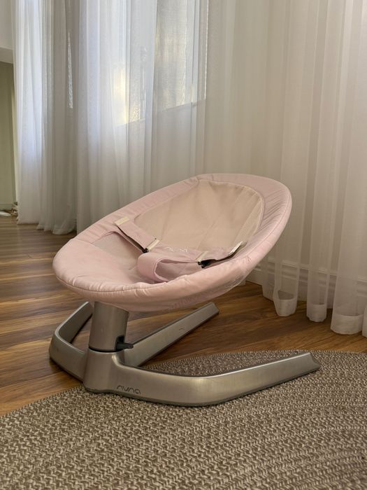 Balansoar șezlong Nuna leaf roz 0+ luni