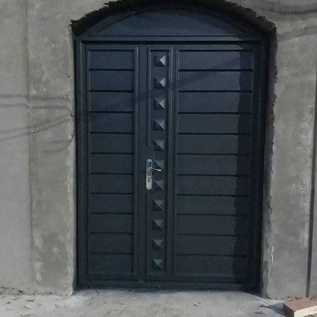 Изготавливаем железные двери на заказ