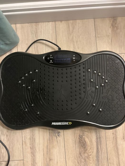 aparat fitness vibromasaj- nou folosit o singură dată