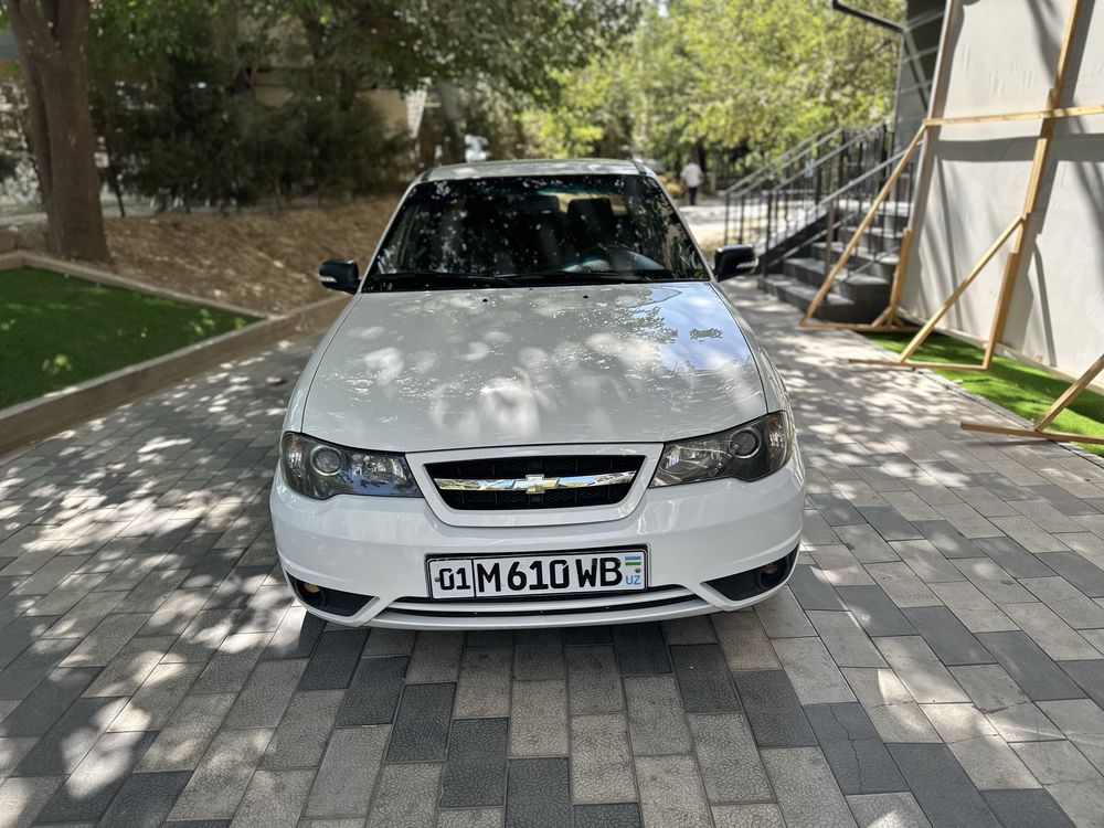Nexia 2 luxe kanditsoner sotiladi