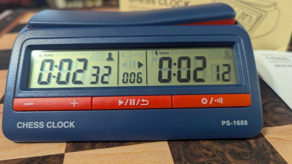 Ceas de sah PS-1688, cu seturi de cronometrare FIDE. Nou