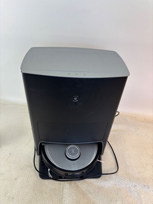 Aspirator robot ECOVACS DEEBOT X1 OMNI cu funcție de spălare