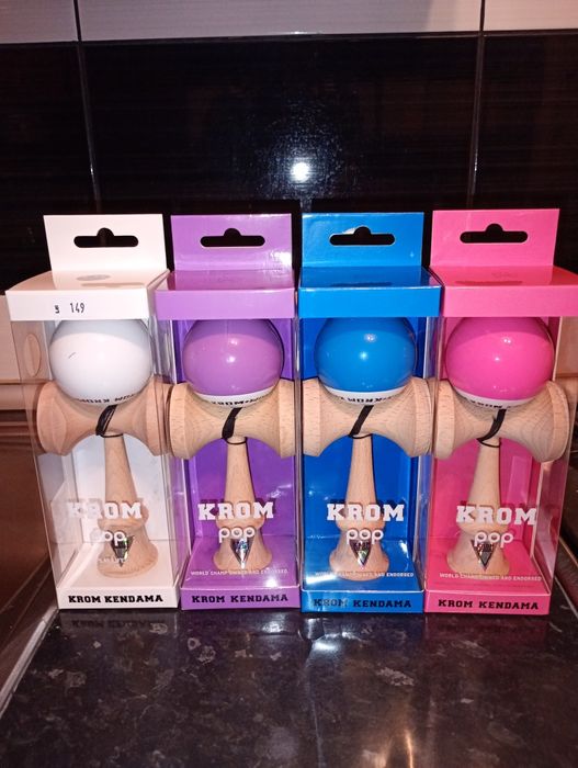 Kendama Krom Pop  Sticky