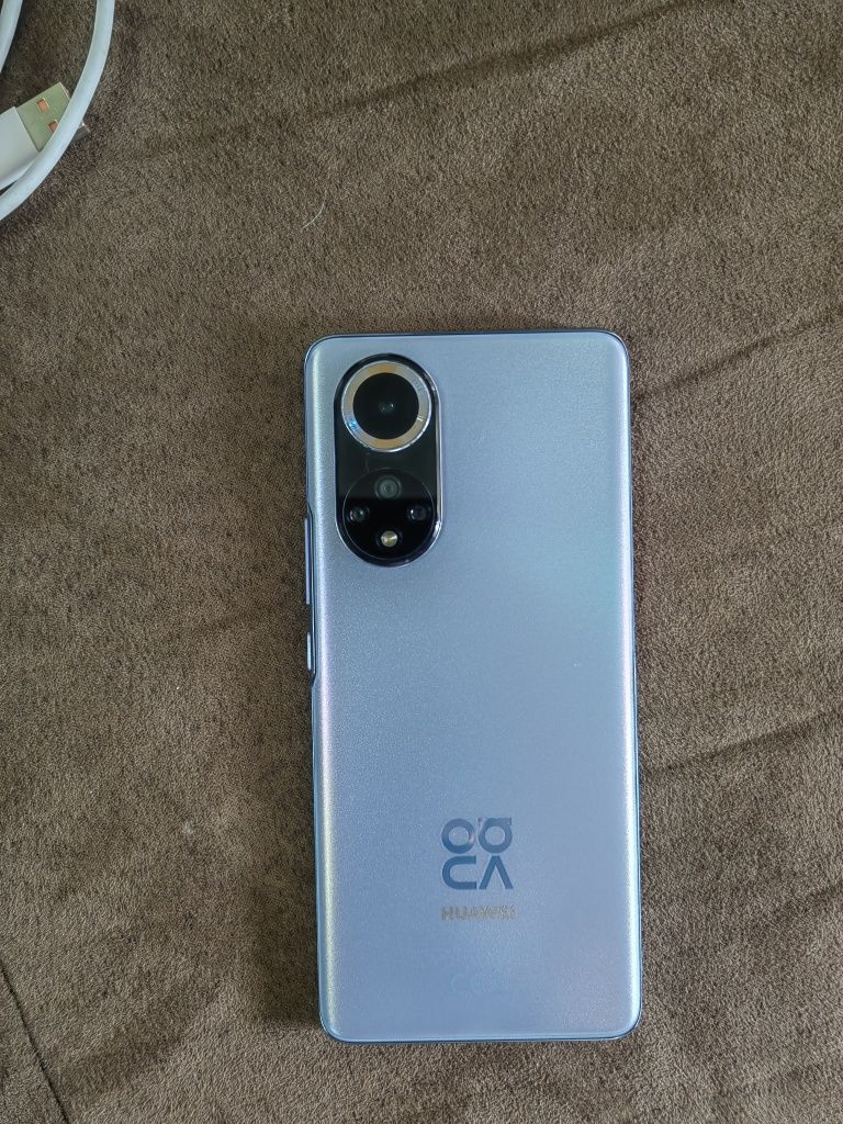 Huawei.   NOVA.   9