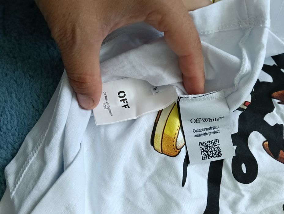 Tricou superb off white mărimea M nou