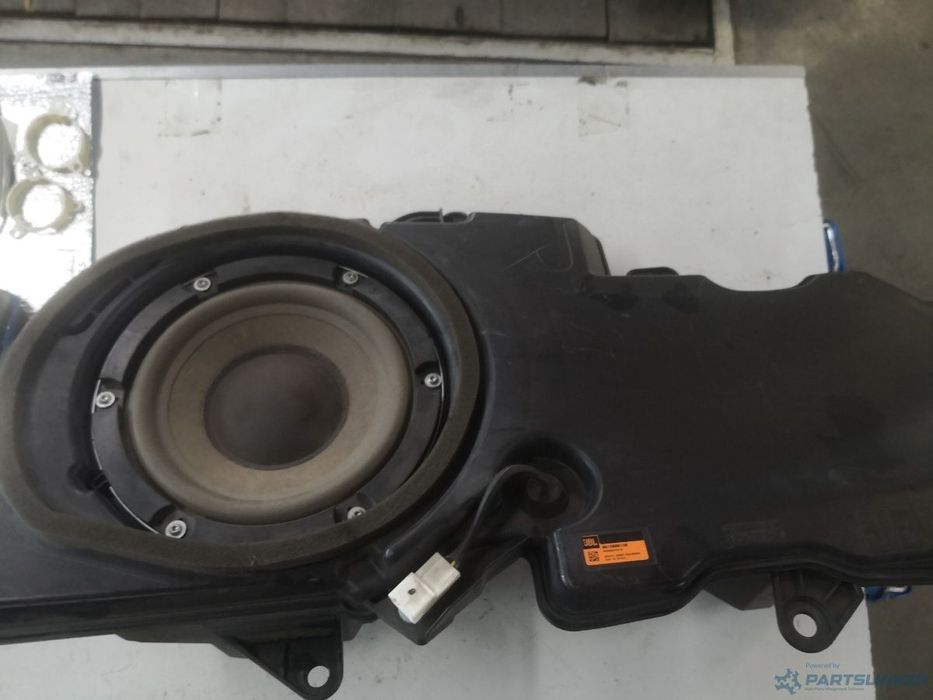 Tun bass JAGUAR XF (CC9_, X250) [ 2008 - 2015 ] Jbl OEM 8946004401a