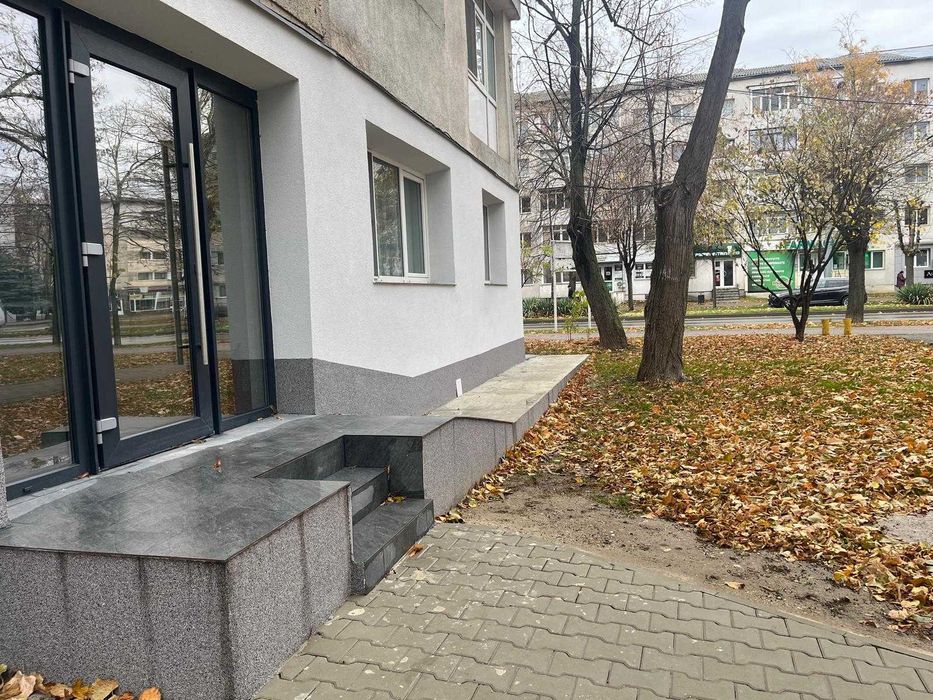 Inchiriez Spatiu Comercial zona CENTRU- BUIUM