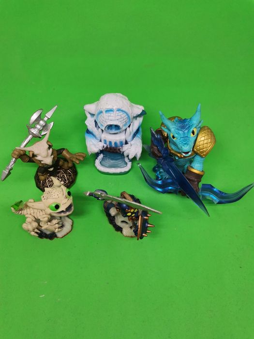 Figurine și joc Skylander și portalul interactiv ptr Xbox