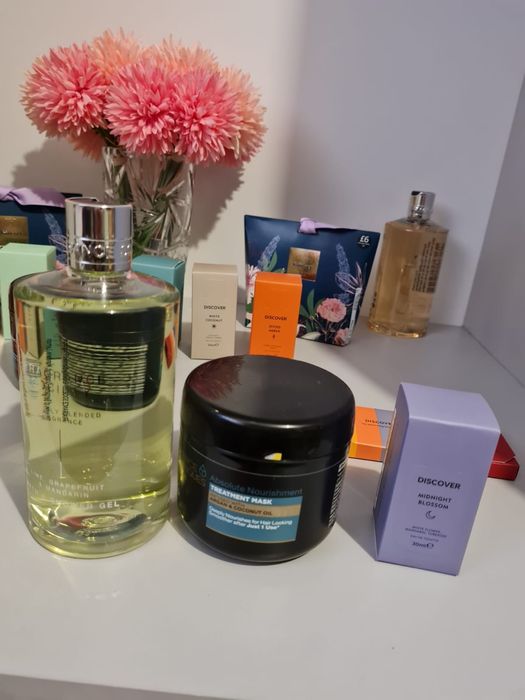 Mystery box pachet cu cosmetice cadou