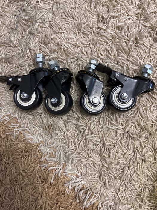 Колесики новые, можно использовать куда хотите