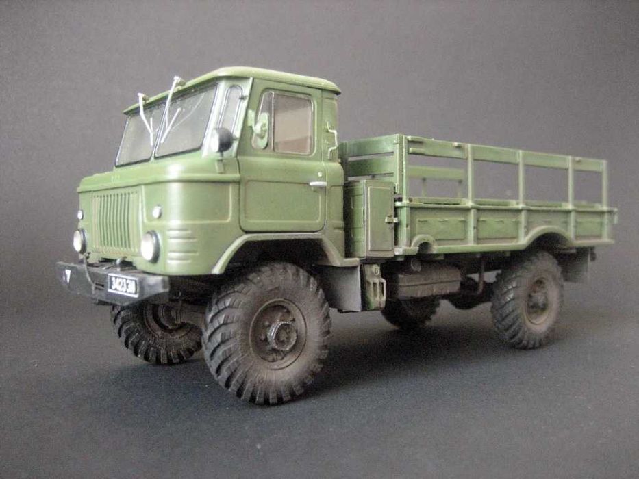 Сборная модель грузовик ГАЗ -66 масштаб 1:35