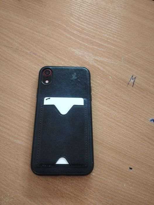 Айфон xr 64гигабайт