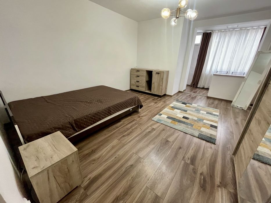 Proprietar inchiriez garsoniera Gheorgheni, 30mp str Aurel Suciu, et.1