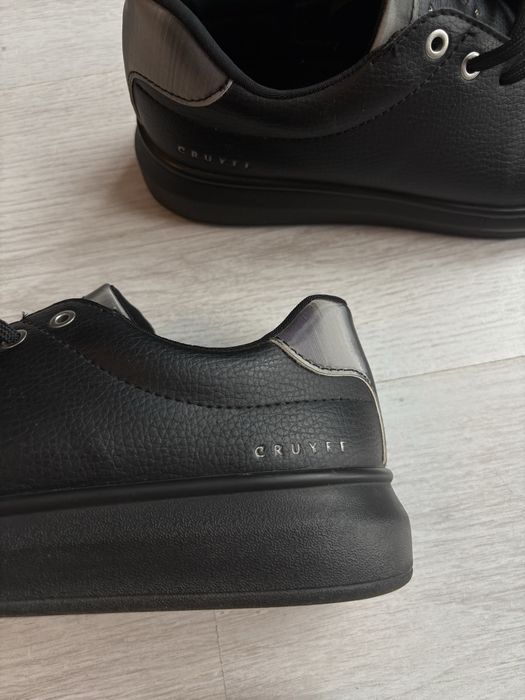 Дамски обувки Cruyff