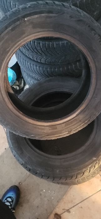 Vand 3 anvelope 185 65 r 15 i arna