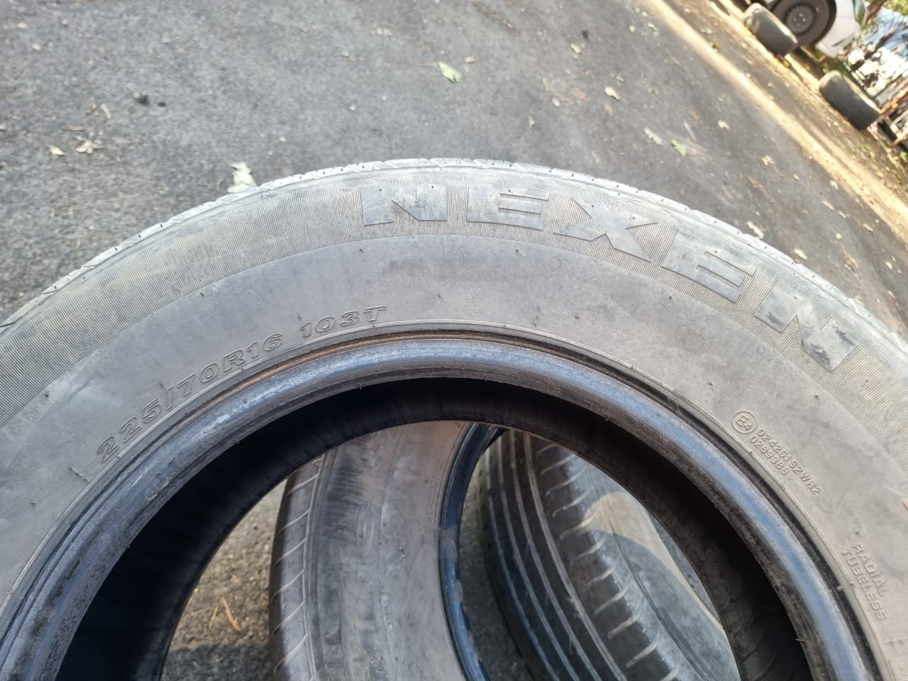 225/70/16 Nexen.