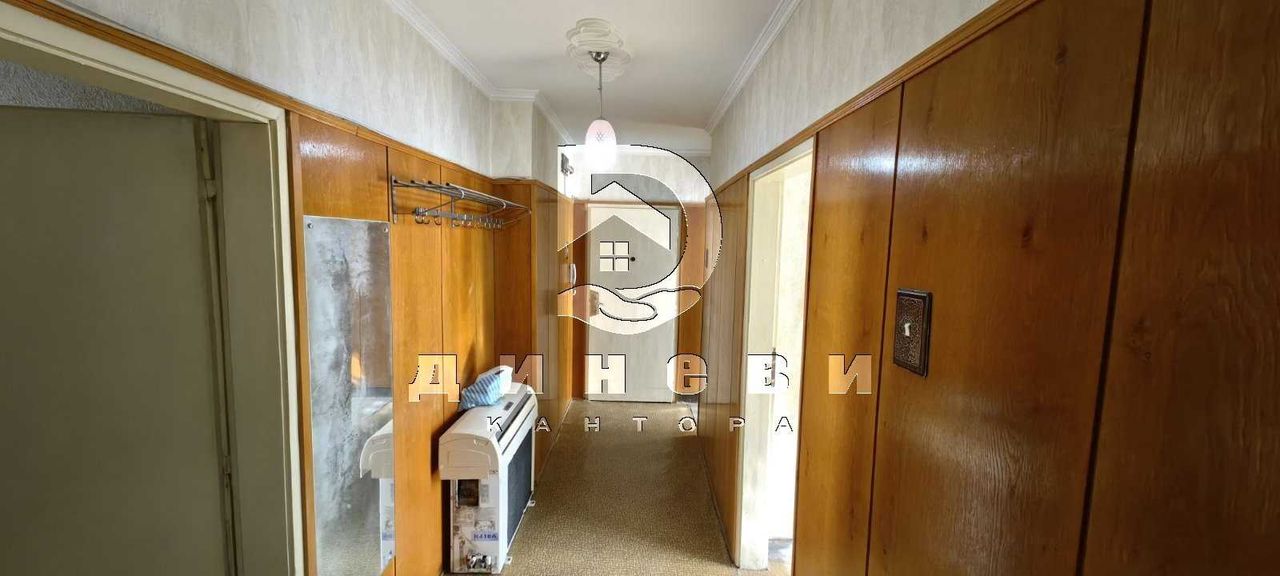 Продава се Тристаен апартамент в Стара Загора, Център - 83 кв.м за 1007 €/кв.м - Снимка #8