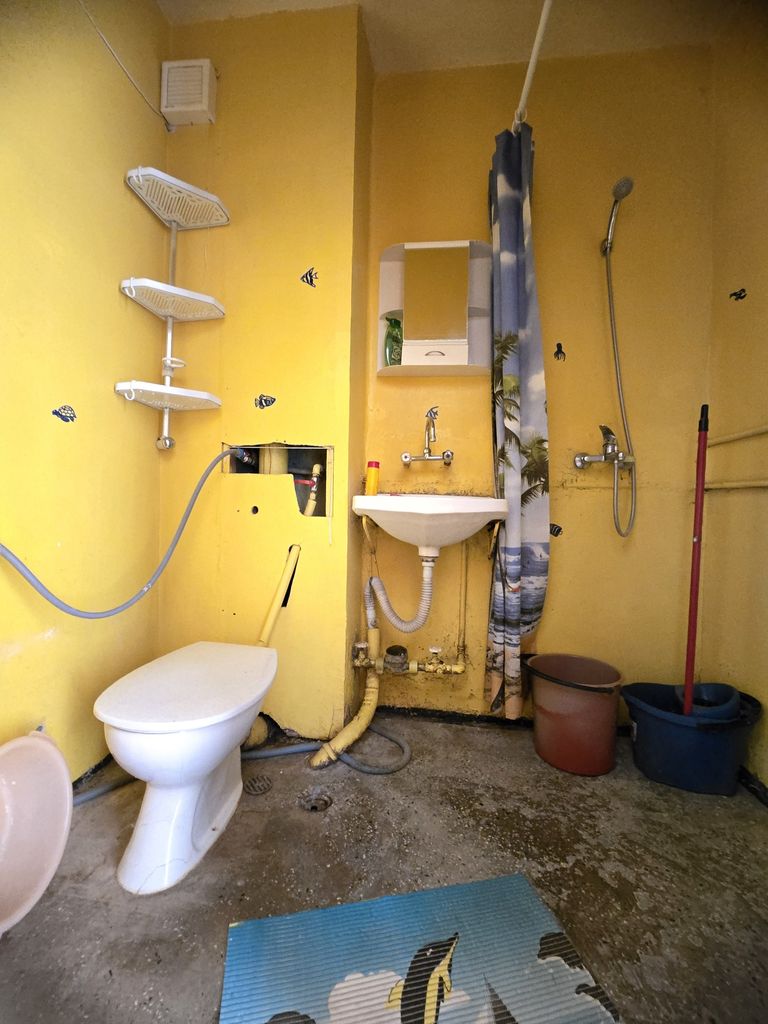 Продава се Двустаен апартамент в Лясковец - 60 кв.м за 723 €/кв.м - Снимка #9
