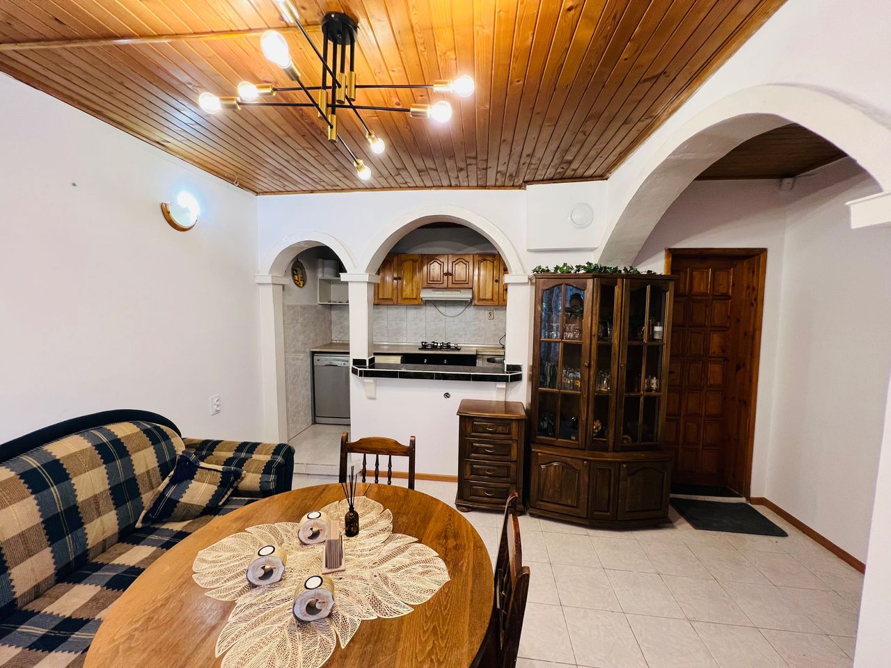Дава се под наем Къща в София, Славия - 60 кв.м за 715 € - Снимка #5