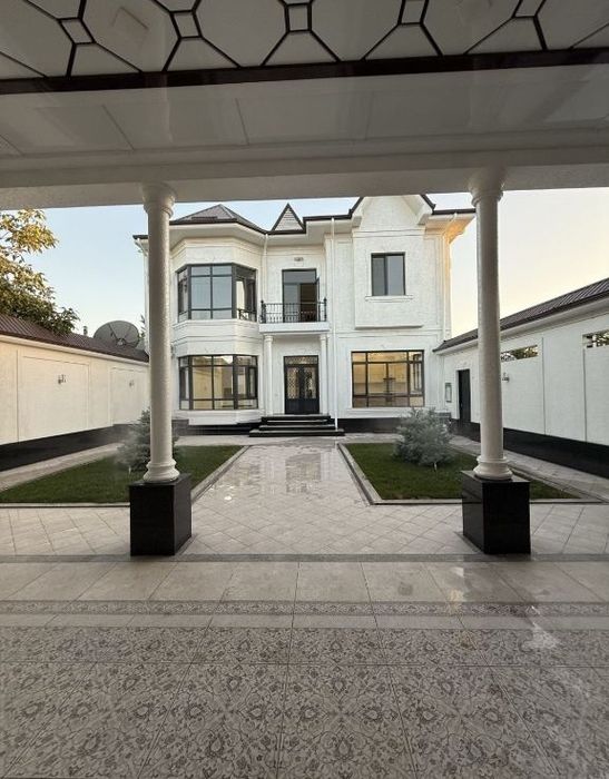 Продажа под Бизнес  3.7 сотки 3 уровня Угловой