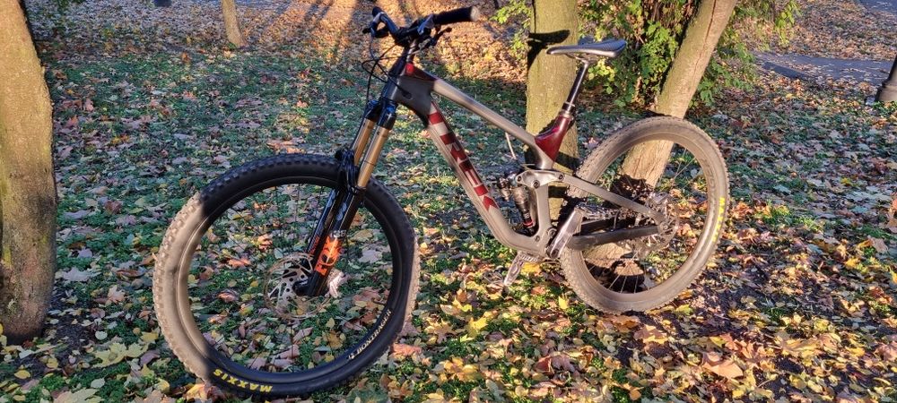 Bicicleta Trek slash 9.9