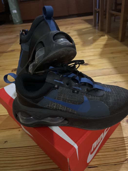 Маратонки nike 39