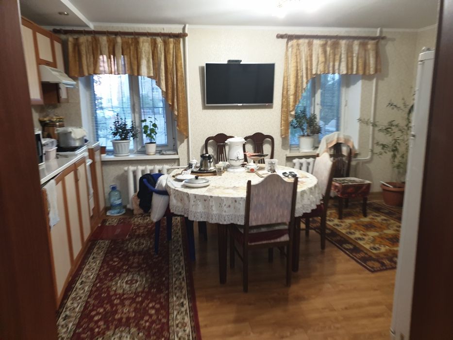 Продам 3-х комн. квартиру