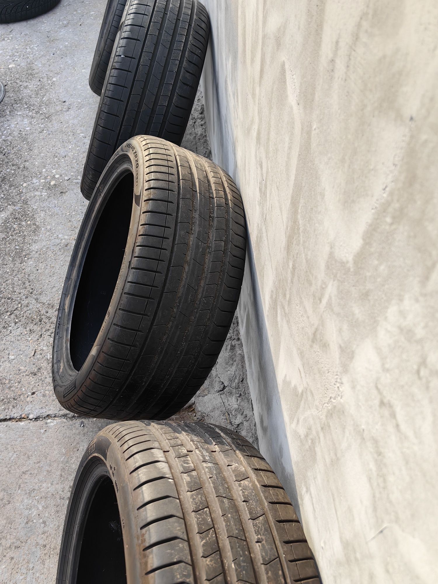 Летни гуми 20" 245/40/20  Pirelli
