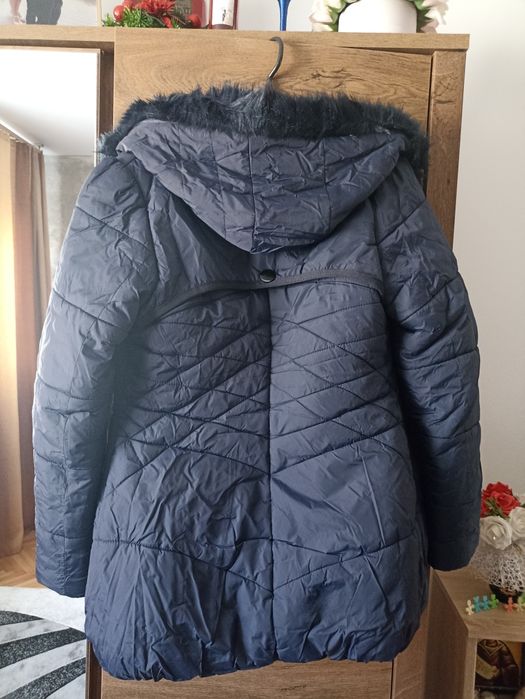 Geacă de iarnă albastru închis