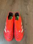 Ghete de fotbal predatoare