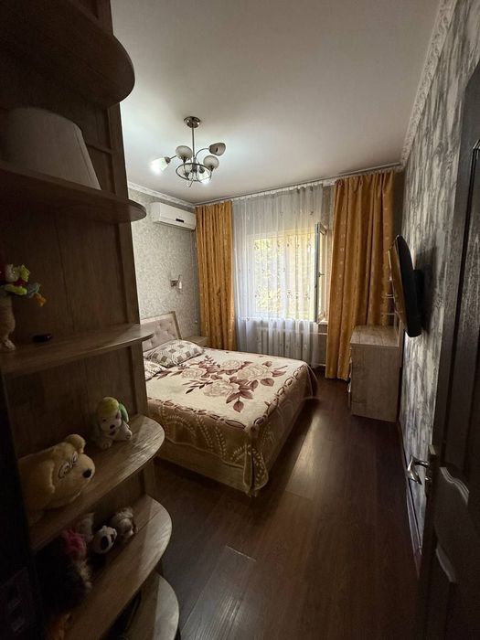 Продается квартира на Сергели 2 рядом метро. 3/3/5 с мебелью