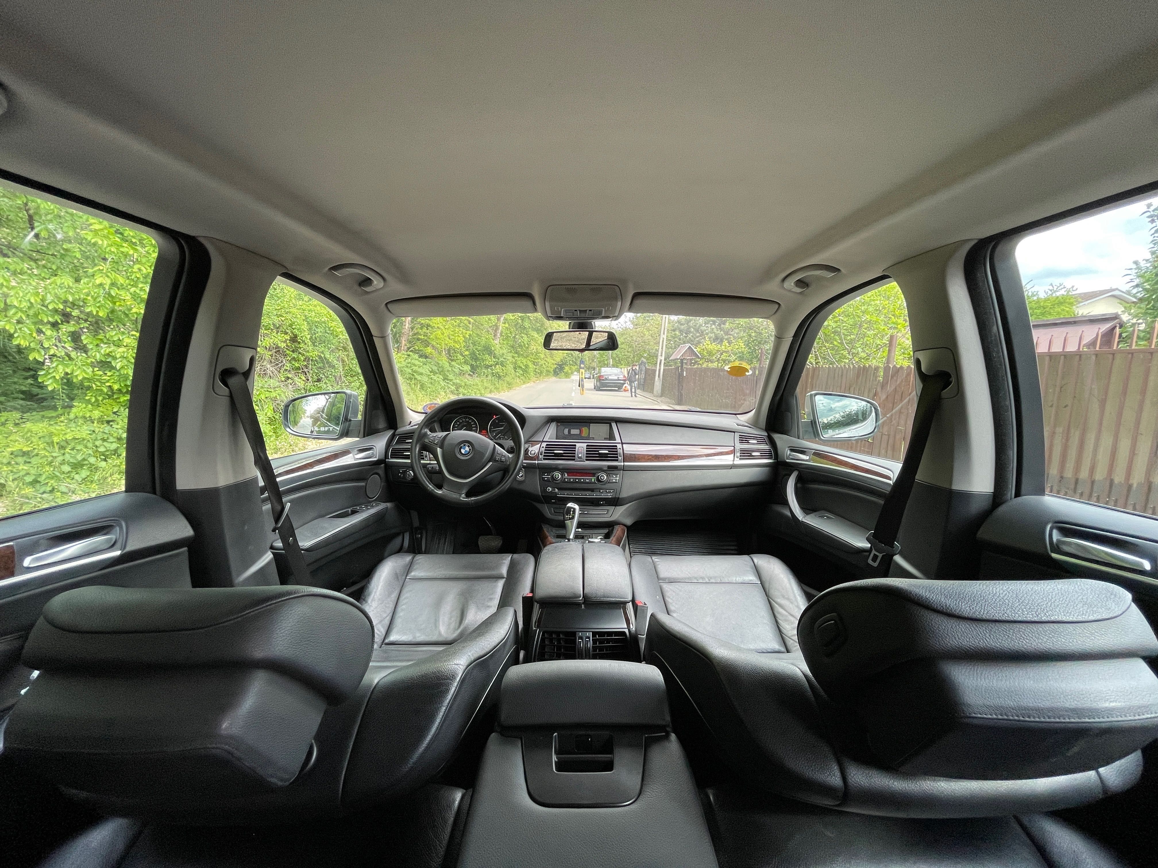 BMW X5 3.0 BiTurbo – 286 CP – An 2008 – Automat – 232.000 km